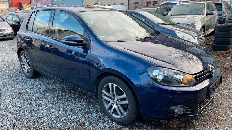 Gebraucht VW Golf VI Trendline 80 PS (58 kW) 2010 Blau Kleinwagen