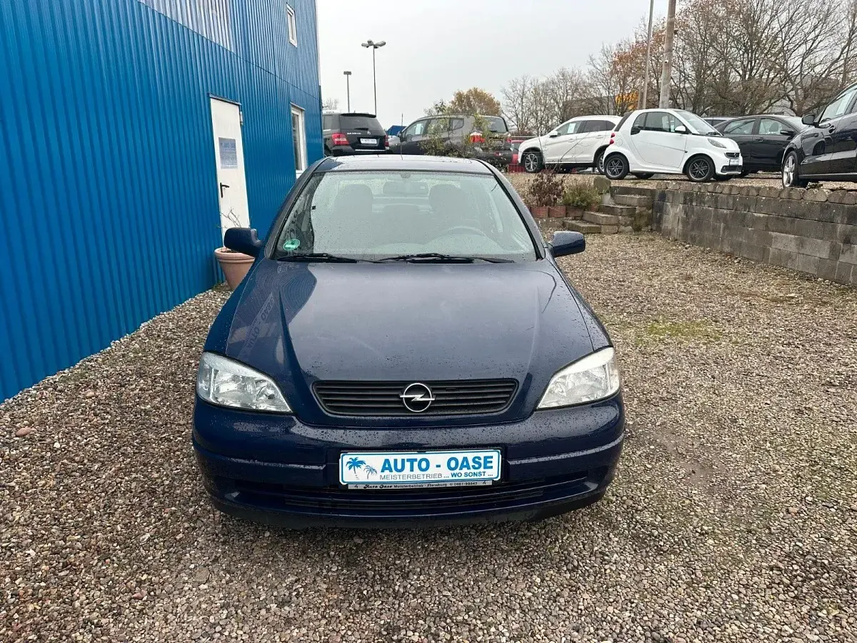 Gebraucht Opel Astra Comfort 101 PS (74 kW) 1999 Blau Limousine