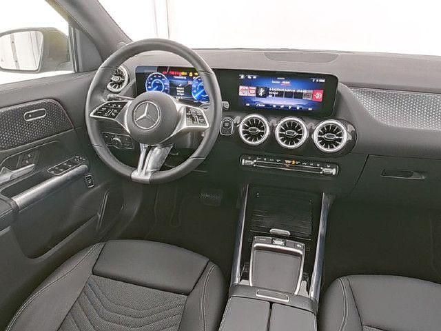 Gebraucht Mercedes EQA250 Progressive 139 kW (190 PS) 2025 Schwarz SUV