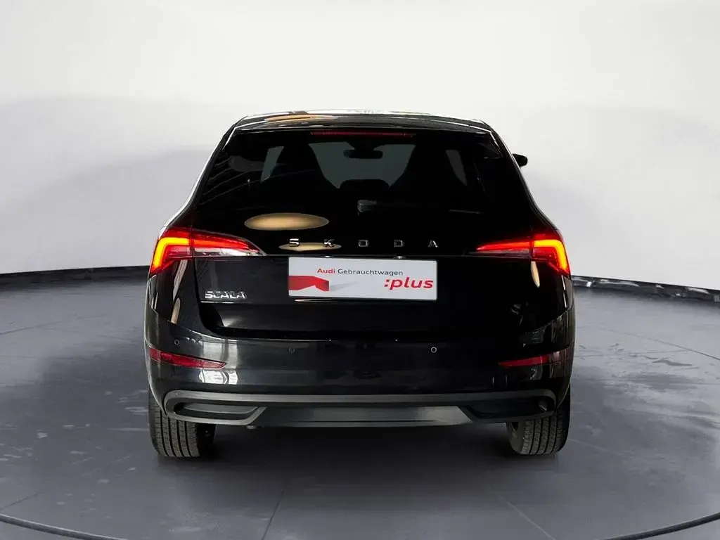 Gebraucht Skoda Scala Style 116 PS (85 kW) 2019 Blackmagic perleffekt Kleinwagen
