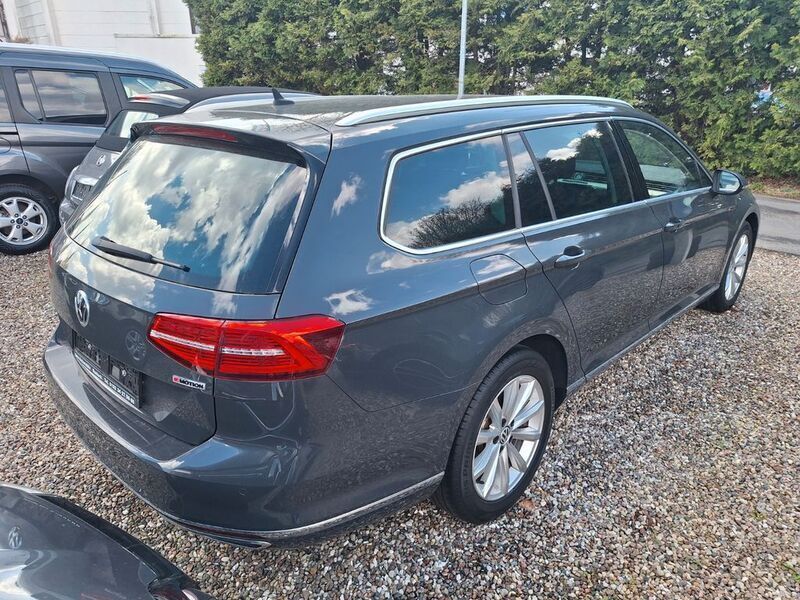 Gebraucht VW Passat Highline 190 PS (139 kW) 2018 Grau Limousine