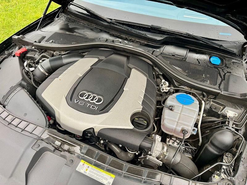 Gebraucht Audi A6 Ambiente 320 PS (235 kW) 2015 Schwarz Kombi