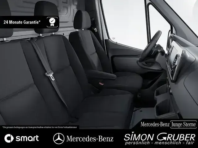 Second-hand Mercedes Sprinter 170 CP (125 kW) 2024 Alb Van