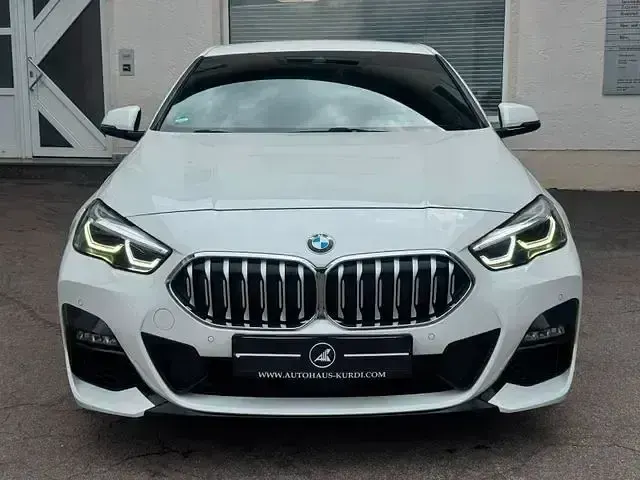 Gebraucht BMW 218 M Sport 136 PS (100 kW) 2021 Alpinweiss iii Coupé
