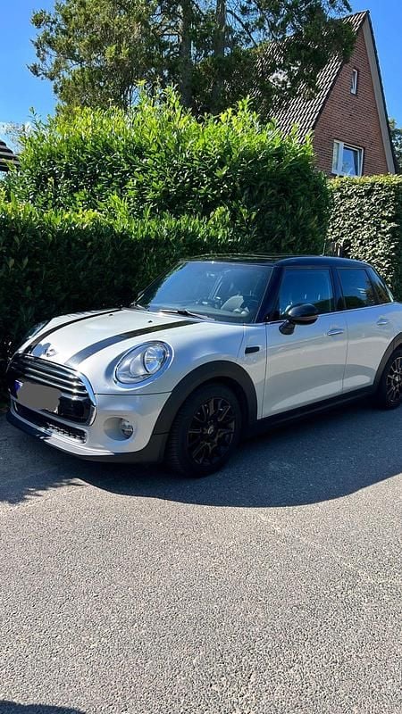 Grau Gebraucht 2016 Mini Cooper Kleinwagen | 14.400 € (Fairer Preis) - Bild 1/4