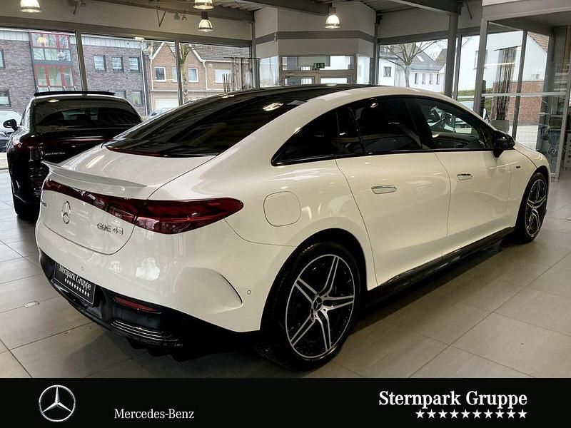 Gebraucht Mercedes EQE AMG 43 AMG 350 kW (476 PS) 2024 Unilack polarweiß Limousine