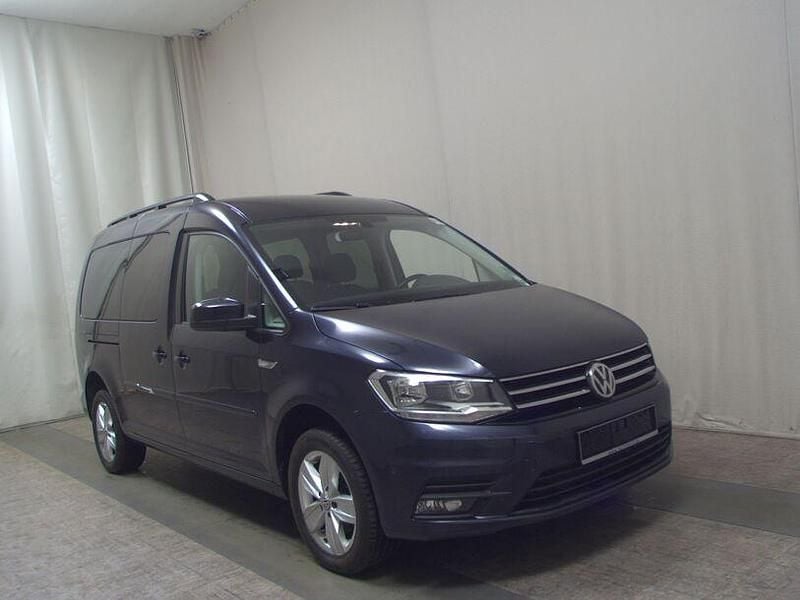 Gebraucht VW Caddy Maxi Comfortline 102 PS (75 kW) 2020 Starlight blue metallic Van / Kleinbus