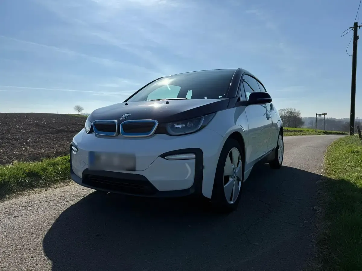 Gebraucht BMW i3 125 kW (170 PS) 2019 Weiß Kleinwagen