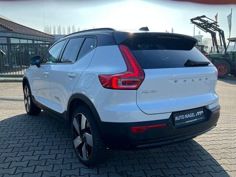 Gebraucht Volvo XC40 Plus 300 kW (408 PS) 2022 Weiss SUV