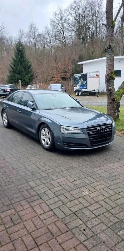 Gebraucht Audi A8 250 PS (183 kW) 2010 Grau Limousine