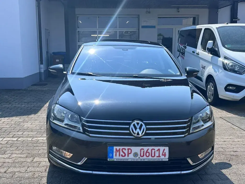Gebraucht VW Passat Exclusive 122 PS (89 kW) 2012 Schwarz Limousine