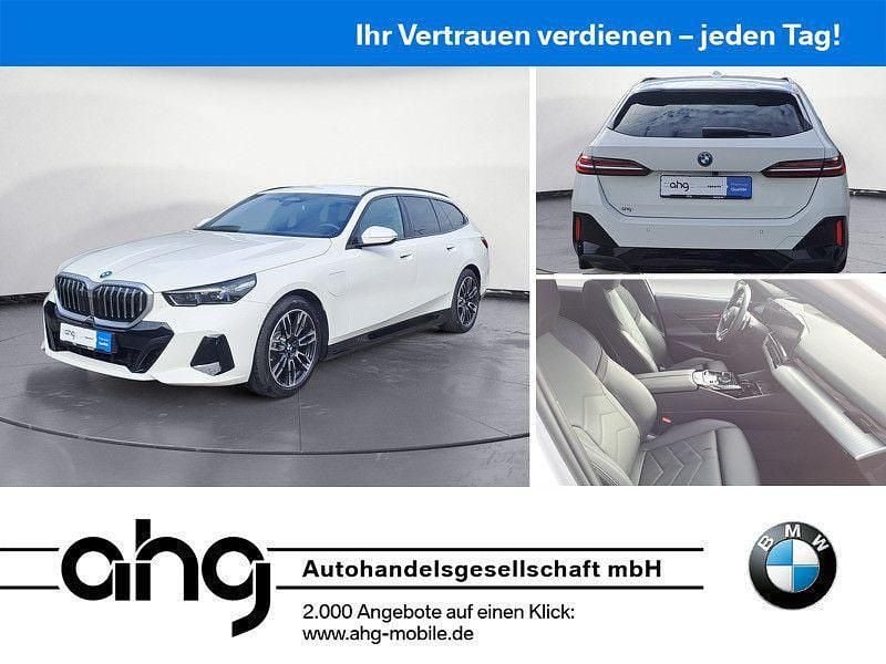 Weiß Gebraucht 2025 BMW 530e M Sport Kombi | 59.990 € (Superpreis) - Bild 1/4