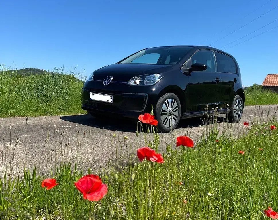 Gebraucht VW e-up! 61 kW (83 PS) 2021 Schwarz Kleinwagen