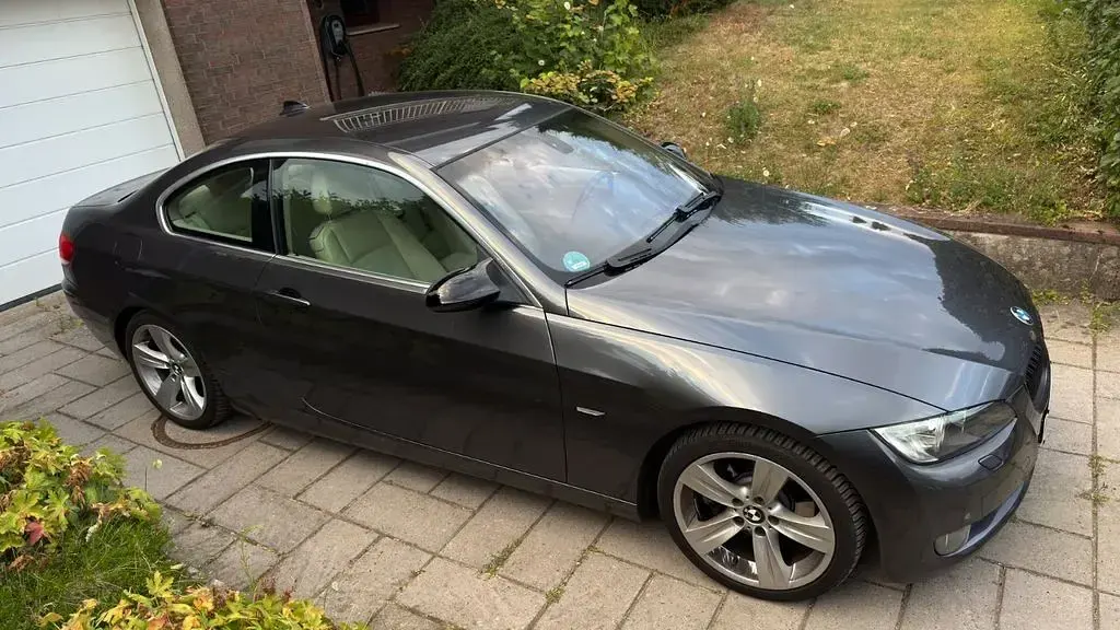 Gebraucht BMW 325 Performance 218 PS (160 kW) 2006 Grau Coupé