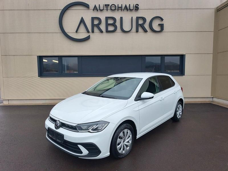 Weiß Gebraucht 2021 VW Polo Kleinwagen | 17.699 € (Etwas zu teuer) - Bild 1/4