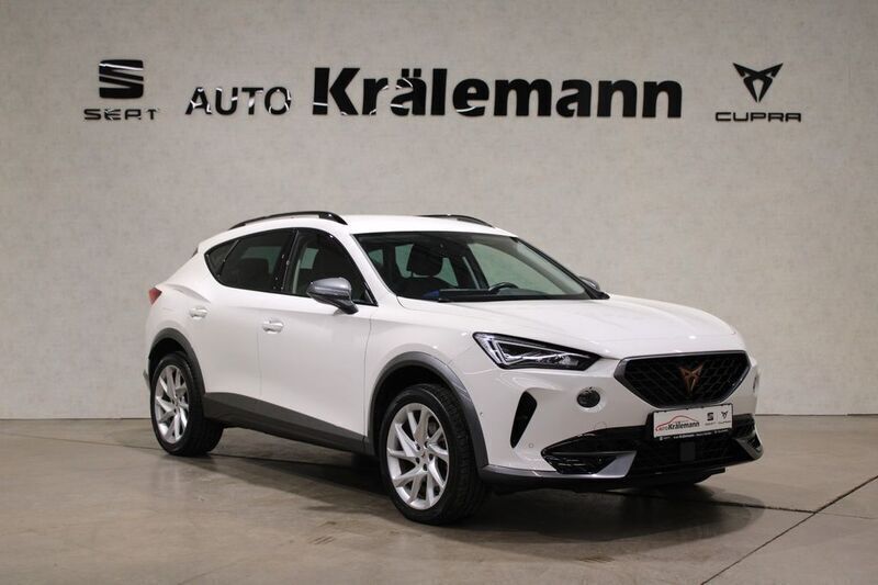 "candy" weiss Gebraucht 2023 Cupra Formentor SUV | 28.990 € (Fairer Preis) - Bild 1/4