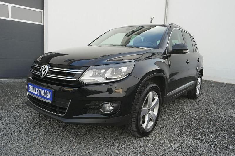 Schwarz Gebraucht 2016 VW Tiguan Sportline SUV | 17.400 € (Superpreis) - Bild 1/4