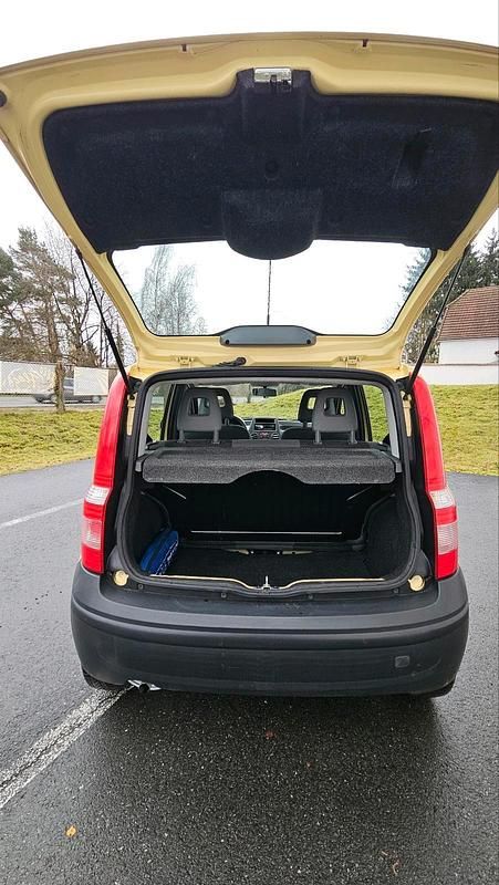 Gebraucht Fiat Panda 60 PS (44 kW) 2009 Gelb Kleinwagen