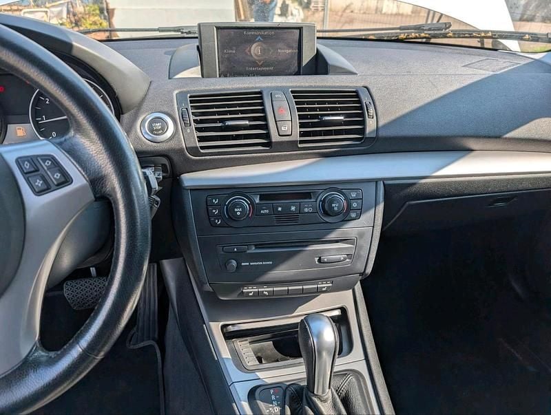 Gebraucht BMW 120 150 PS (110 kW) 2005 Grau Kleinwagen