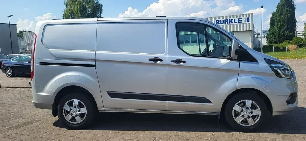 Gebraucht Ford Transit Custom Trend 170 PS (125 kW) 2018 Silber Van