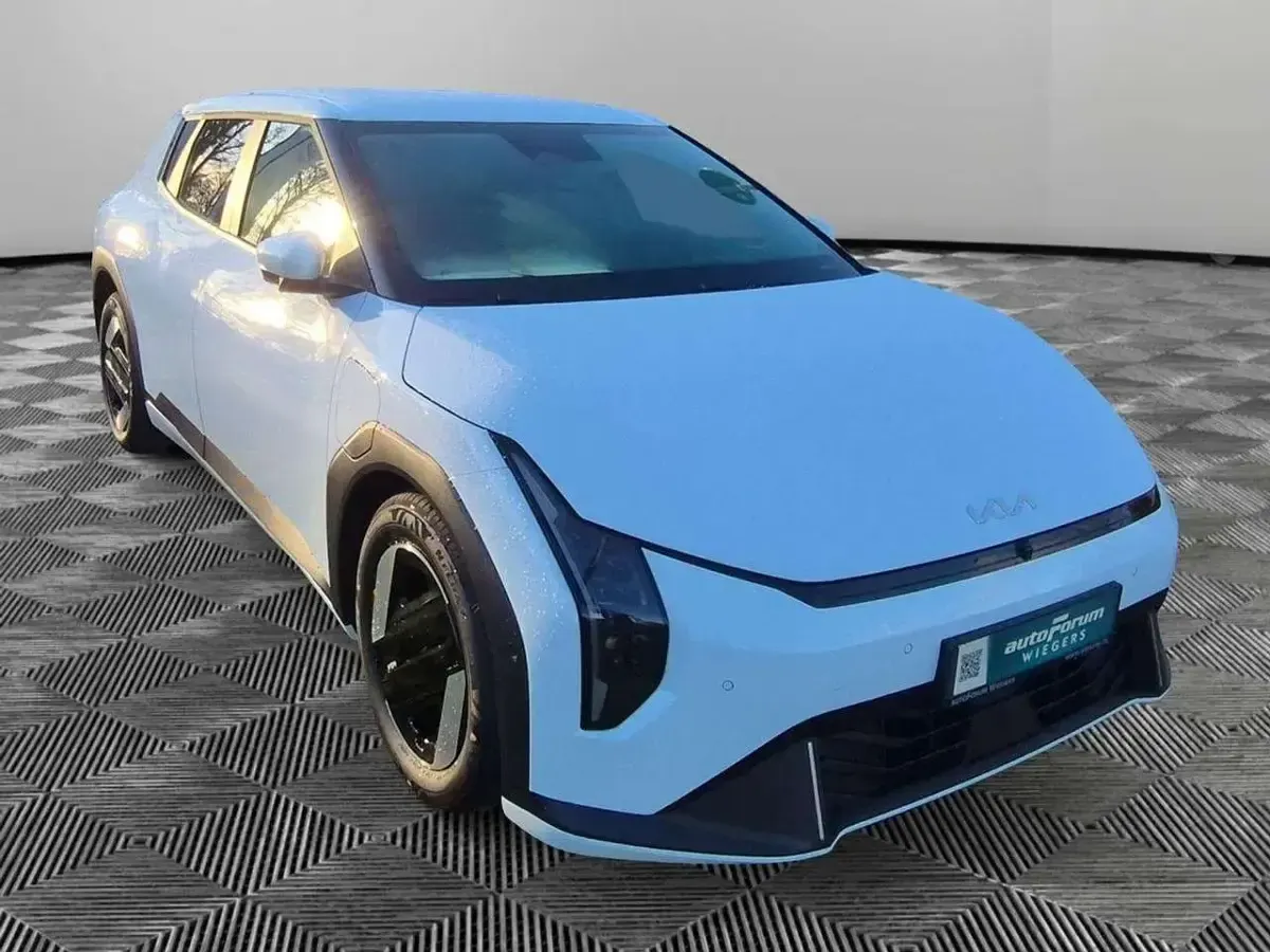 Ny Kia EV4 Earth 150 kW (204 HK) 2026 Hvid SUV