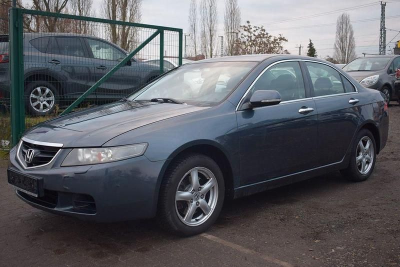 Gebraucht Honda Accord Executive 140 PS (102 kW) 2003 Graphite p. Limousine