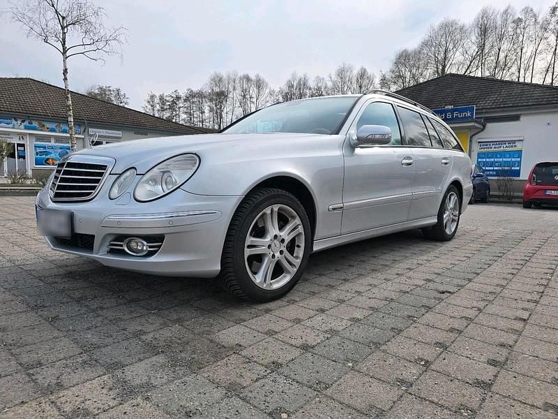 Gebraucht Mercedes E350 272 PS (200 kW) 2006 Silber Kombi