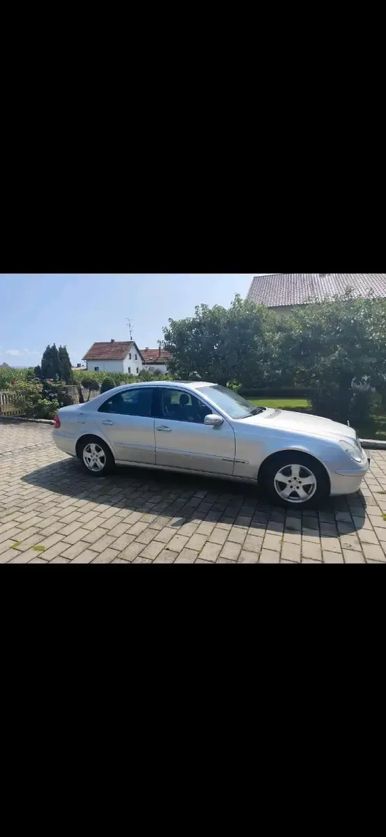 Gebraucht Mercedes E200 162 PS (119 kW) 2004 Grau Limousine