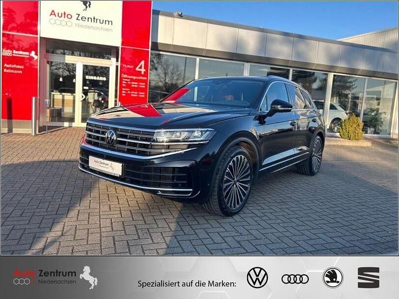 Gebraucht VW Touareg Elegance 286 PS (210 kW) 2025 Grenadilla black metallic SUV