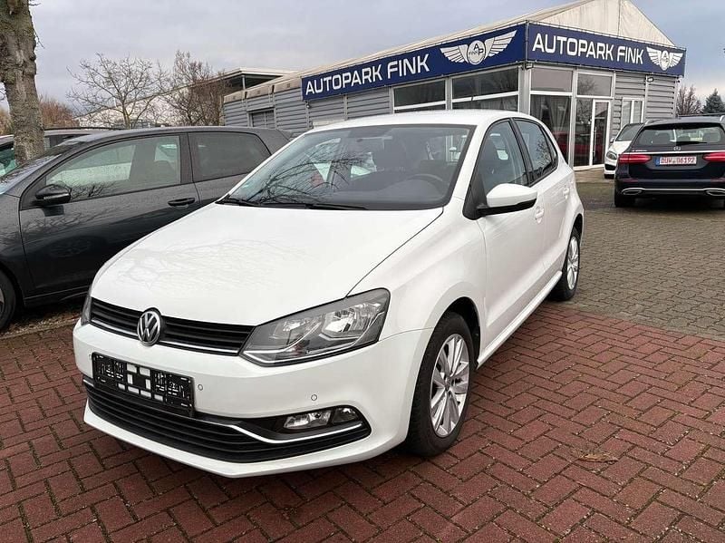 Gebraucht VW Polo Comfortline 75 PS (55 kW) 2016 Pure white Kleinwagen