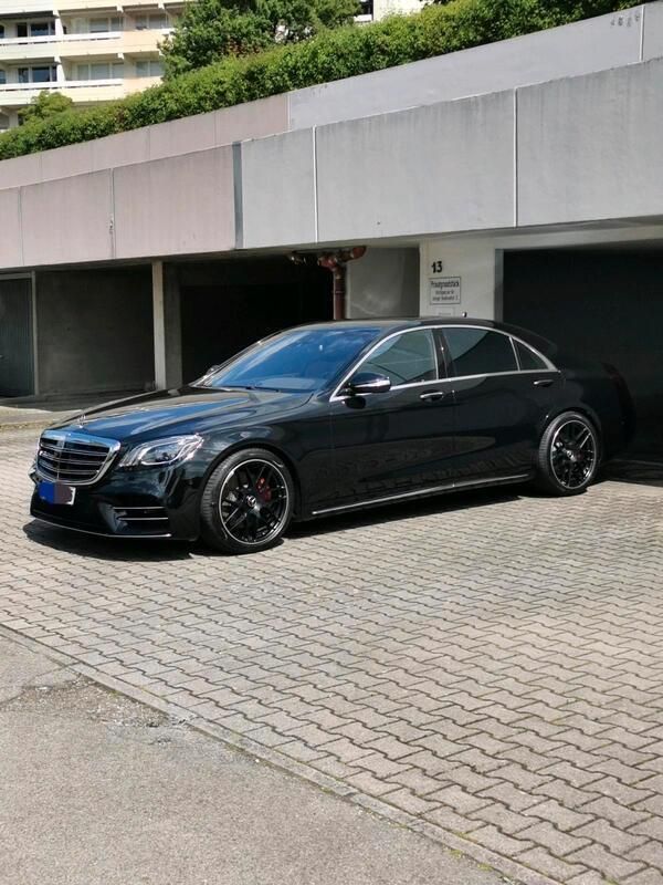 Schwarz Gebraucht 2013 Mercedes S500 Limousine | 40.000 € (Teuer) - Bild 1/4