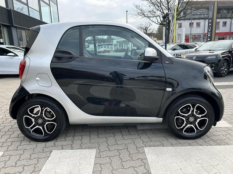 Gebraucht Smart ForTwo Electric Drive 60 kW (82 PS) 2019 Schwarz Coupé