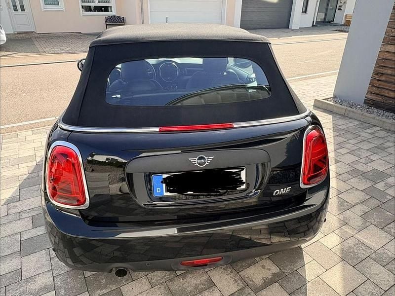 Gebraucht Mini One Cabriolet 102 PS (75 kW) 2020 Schwarz Cabrio