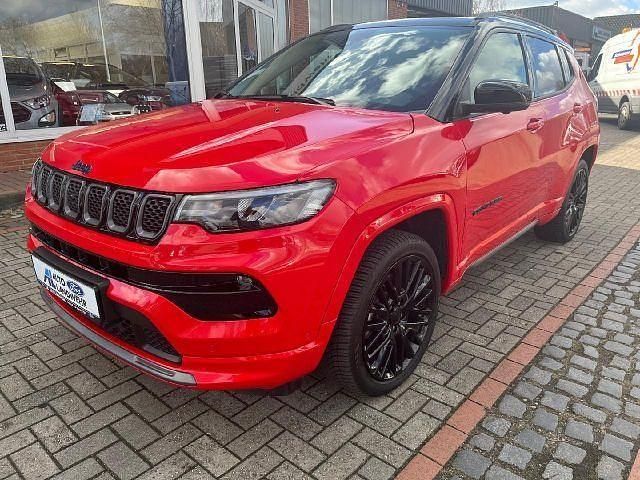Gebraucht Jeep Compass Limited 241 PS (177 kW) 2022 Coloradorot SUV