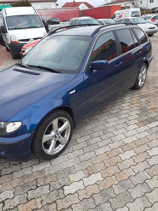 Usado BMW 316 116 HP (85 kW) 2003 Azul Carrinha