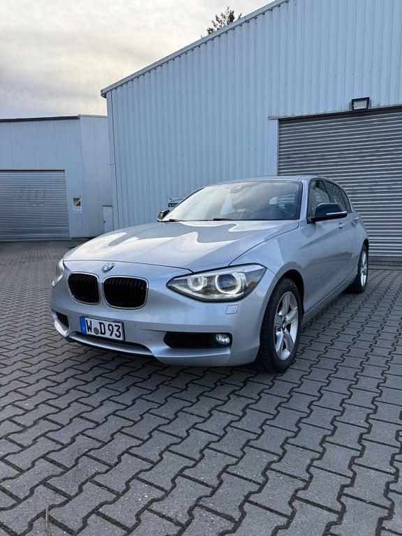 Gebraucht BMW 116 Efficient Dynamics 116 PS (85 kW) 2013 Silber Kleinwagen