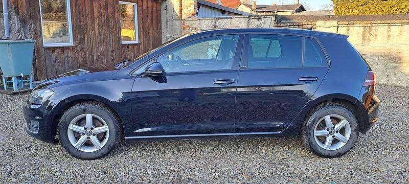 Gebraucht VW Golf VII Allstar 110 PS (80 kW) 2017 Schwarz Limousine