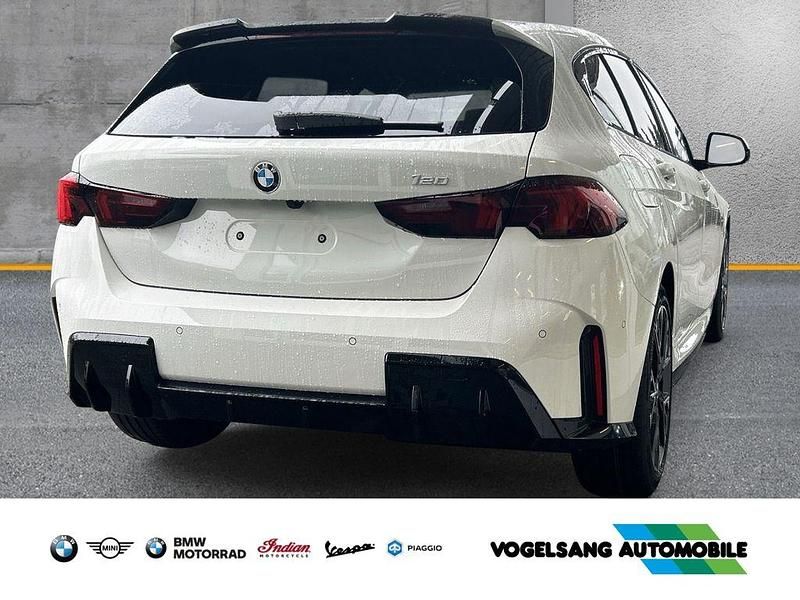Gebraucht BMW 120 M Sport 156 PS (114 kW) 2025 Alpinweiss iii Kleinwagen