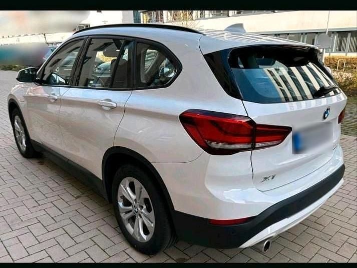 Second-hand BMW X1 Efficient Dynamics 220 CP (161 kW) 2021 Alb SUV