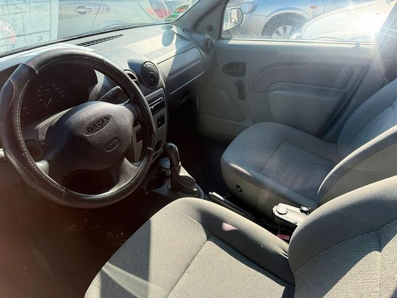 Gebraucht Dacia Logan 75 PS (55 kW) 2008 Weiß Limousine