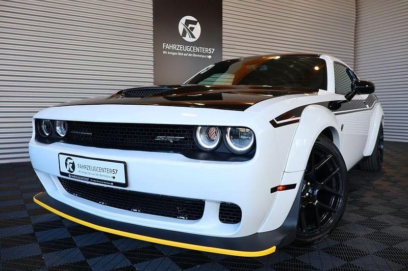 Second-hand Dodge Challenger 373 CP (274 kW) 2019 Alb Coupe