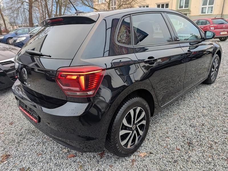 Gebraucht VW Polo Active 95 PS (69 kW) 2021 Schwarz Limousine