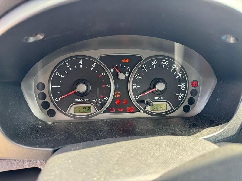 Silber Gebraucht 2006 Kia Picanto EX Kleinwagen | 999 € (Guter Preis) - Bild 1/4