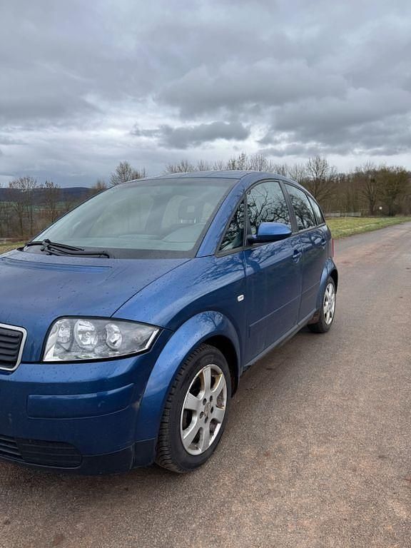 Gebraucht Audi A2 75 PS (55 kW) 2004 Blau Kleinwagen