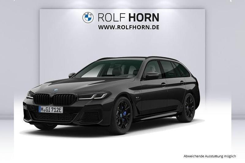 Schwarz Gebraucht 2022 BMW 530e Shadowline Kombi | 38.830 € (Teuer) - Bild 1/4