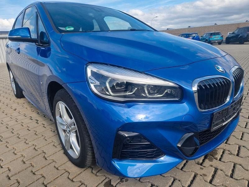 Gebraucht BMW 225 Active Tourer iPerformance 224 PS (164 kW) 2021 Blau Van / Kleinbus