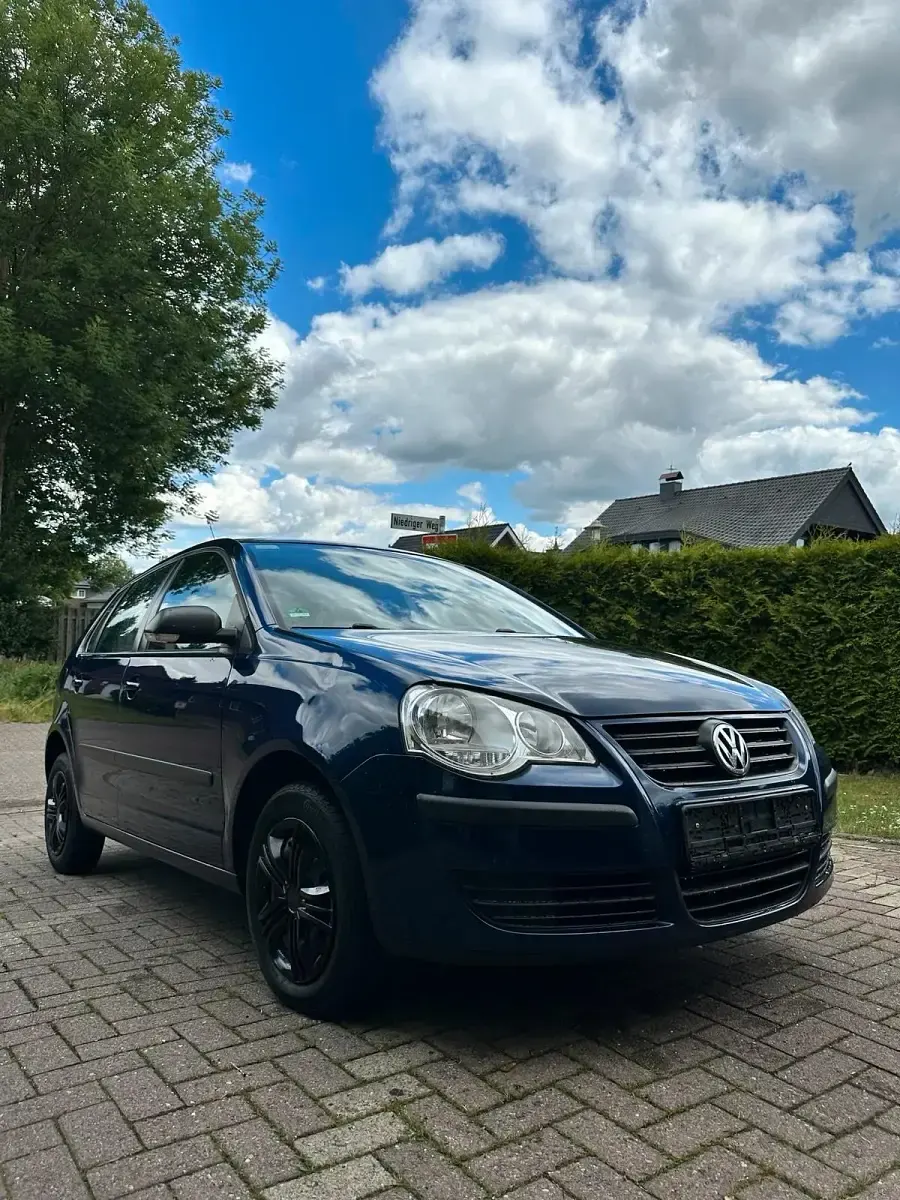Gebraucht VW Polo 60 PS (44 kW) 2009 Blau Kleinwagen