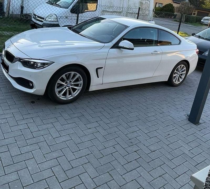 Gebraucht BMW 420 Advantage 190 PS (139 kW) 2018 Weiß Coupé