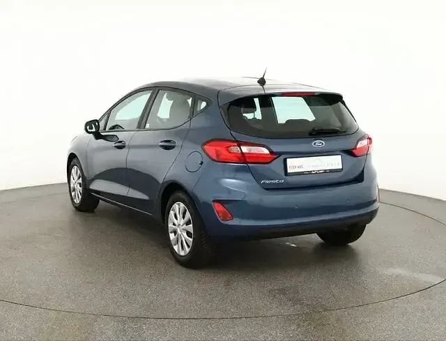 Gebraucht Ford Fiesta 101 PS (74 kW) 2022 Blau Kleinwagen