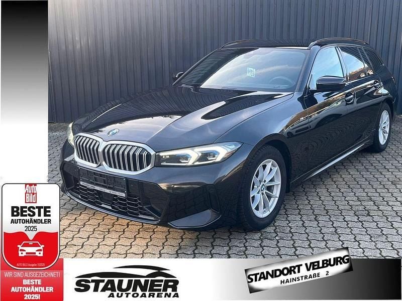 Schwarz Gebraucht 2024 BMW 318 M Sport Kombi | 32.400 € (Superpreis) - Bild 1/4